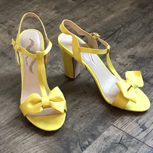 Nina Shoes - Nina SAFIRE in Canary Yellow Classic, Party, Homecoming, Wedding Guest, Party